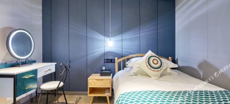 西安只如初见酒店(钟鼓楼回民街店)图片