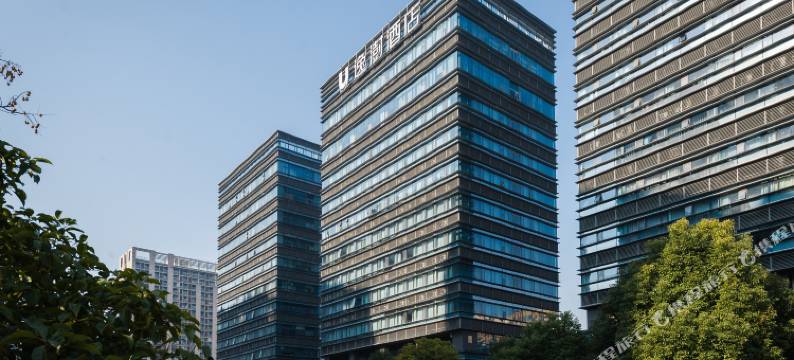 逸澍酒店(杭州城西银泰萍水街地铁站店)图片