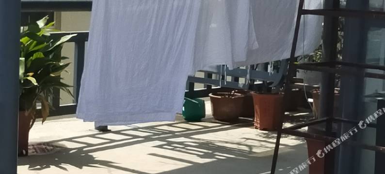 泰安六间房客栈图片