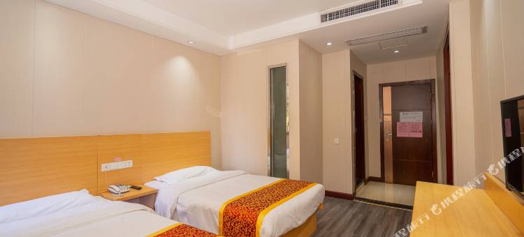 速8酒店(武汉欢乐谷店)图片