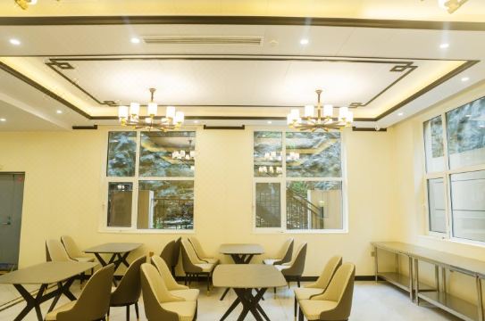 Holiday Inn Langya Mountain Manyu Hotel Overview