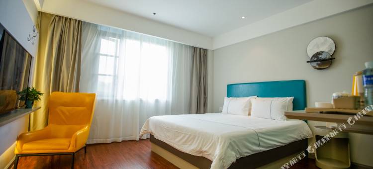 白玉兰酒店(扬州京华城望月路店)图片