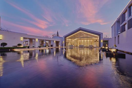 艾德睿·莫干山铜官庄度假酒店