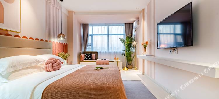 方棠艺术酒店(潢川迎宾路西亚和悦广场店)图片