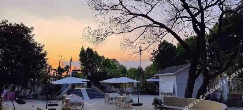 东湖香居客舍(磨山生态旅游风景区店)图片