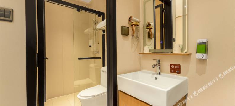 如家华驿精选酒店(天津武清高铁站佛罗伦萨小镇店)图片