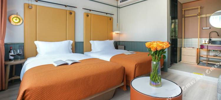 深圳西丽芮汐酒店(茶光地铁站店)图片