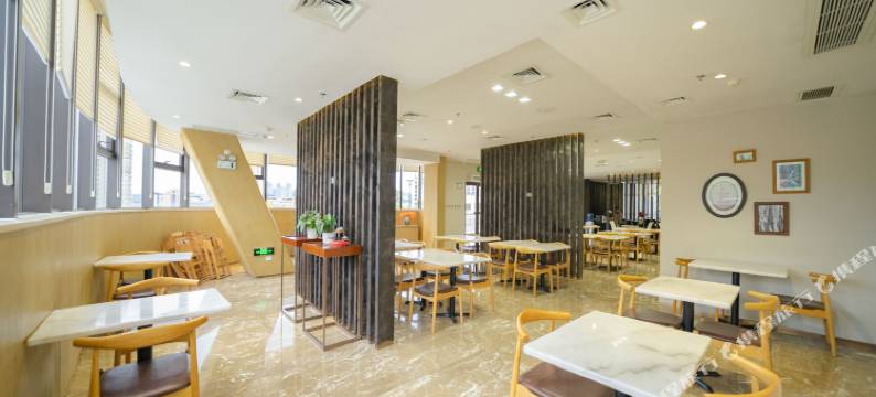 大横琴高级人才酒店(横琴口岸店)图片