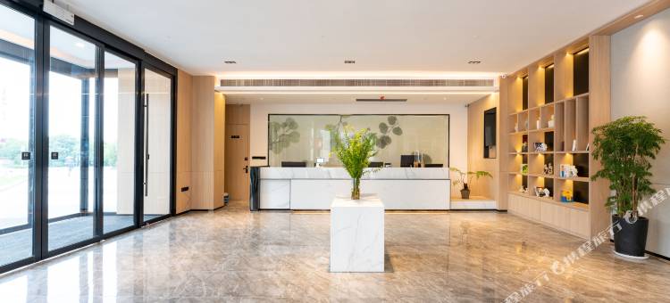 格林豪泰酒店(济南西站山东国际会展中心店)图片