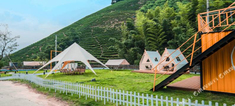 安吉茶韵·茶坞溪畔秋千溯溪泳池亲子度假美宿图片