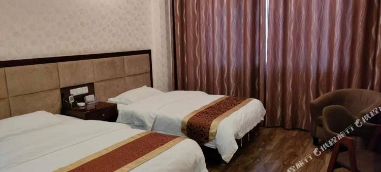 荥经鑫泰商务酒店图片