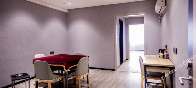 艺龙瑞云酒店(吉安人民广场文山步行街店)图片