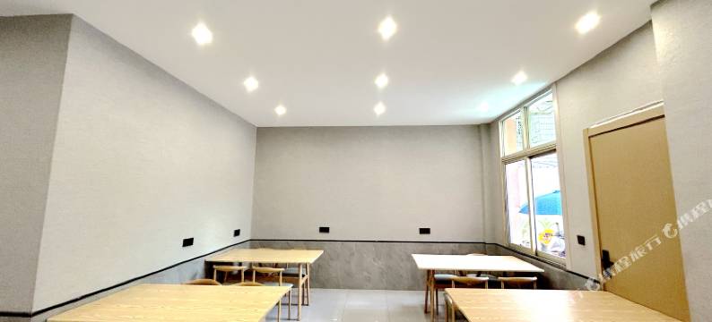 亚悦智能酒店(温州永嘉瓯北店)图片