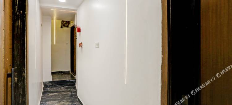 Staybook酒店贾伊巴拉吉新德里火车站(Staybook Hotel Jai Balaji New Delhi Railway Station)图片