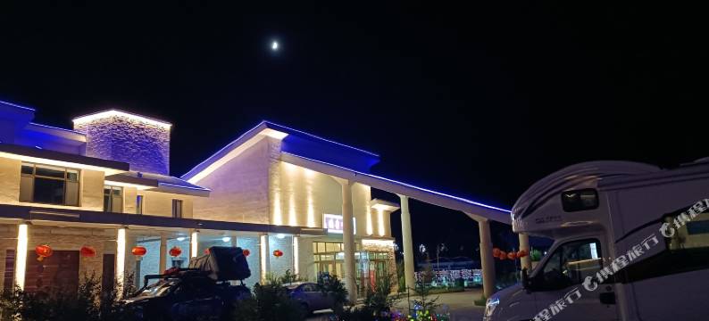 德令哈德瑞驿汽车酒店(海西会议中心店)图片