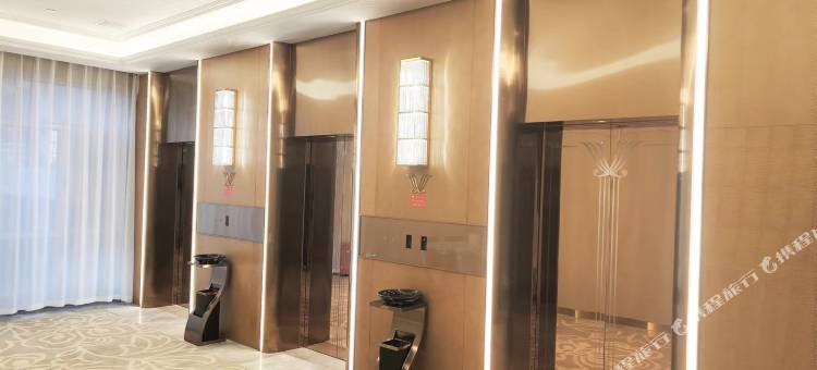 维也纳国际酒店(和田夜市瓯越公馆店)图片