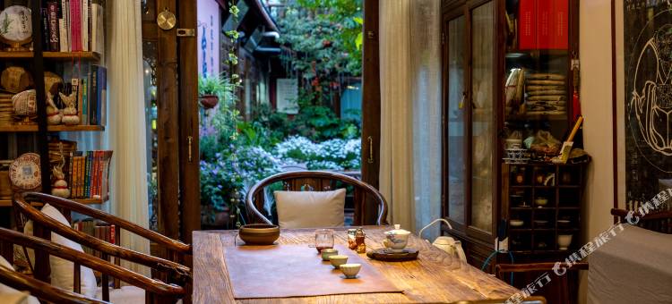 月光部落·中式花园茶宿(丽江古城忠义市场店)图片