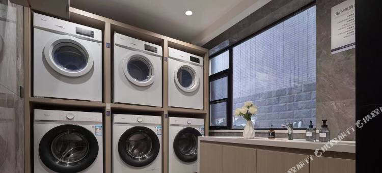 欢漫酒店(岳阳楼步行街店)图片