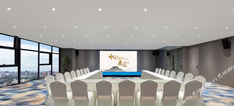 广州番禺长隆南村万博地铁站亚朵酒店图片