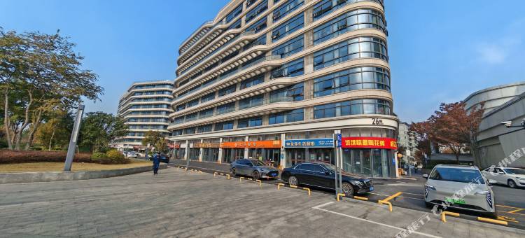 途客民宿(衢州高铁站万达广场店)图片