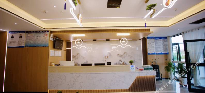 怀希酒店(茶卡店)图片