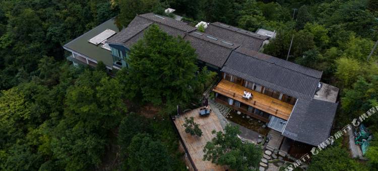 武当山灵山居美宿图片