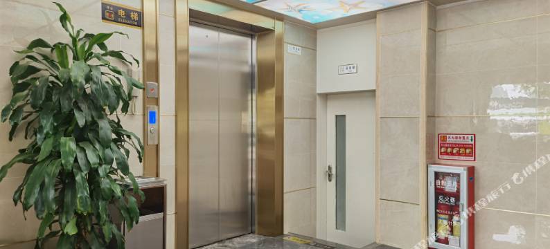 英德英峯酒店(英西峰林走廊店)图片