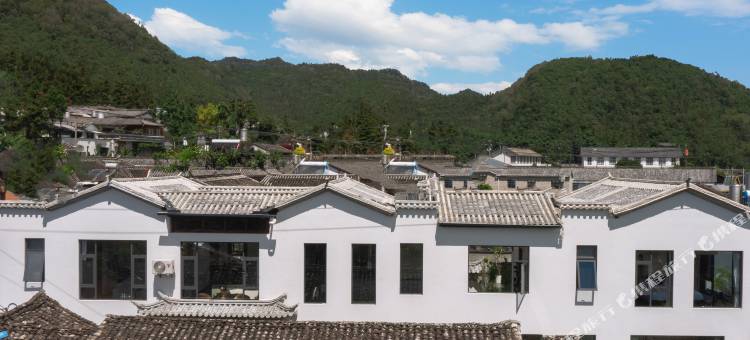 腾冲·漫渡｜Lazy Lodge田居瓦庐原汤温泉客栈(和顺古镇店)图片
