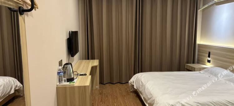 Z+南皮在水一方假日酒店图片