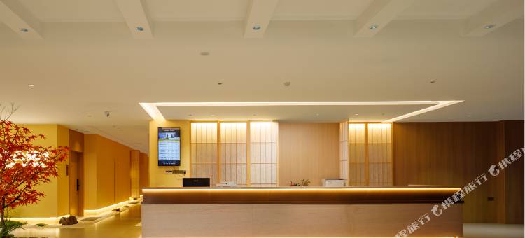 云朵槑酒店(赣南科技学院万象城店)图片
