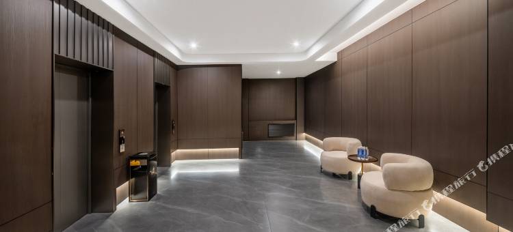丽呈酒店(阿勒泰五百里风情街区店)图片