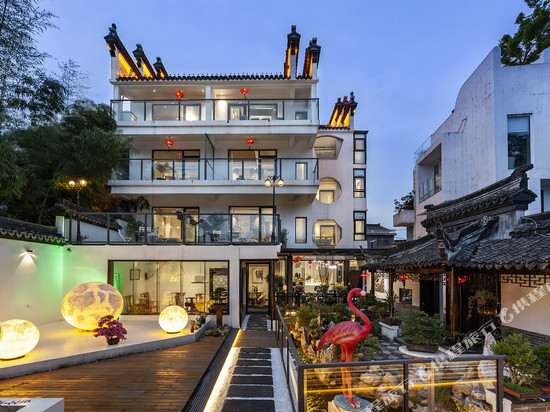 简白花园设计酒店(西塘古镇店)