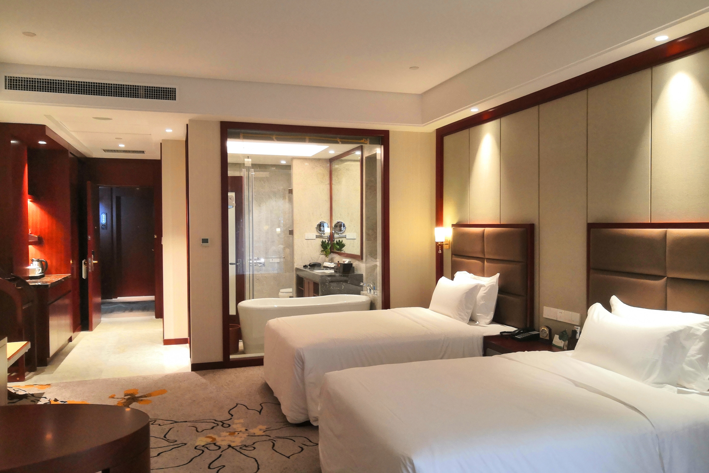 NANHU HOT SPRING INTERNATIONAL HOTEL Over view