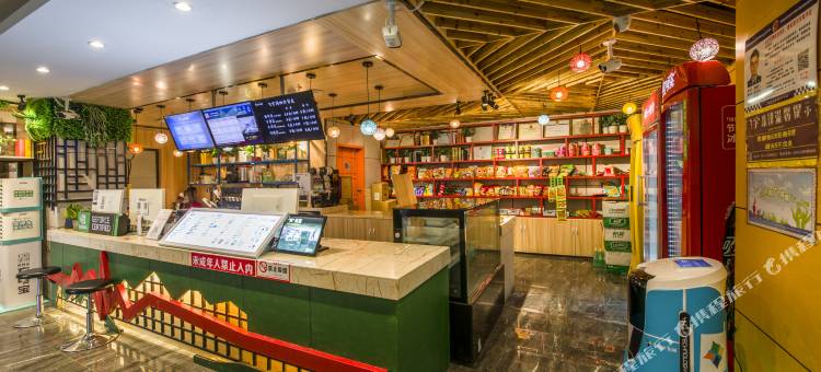 飞宇智慧电竞酒店(合肥大学城安徽大学磬苑校区店)图片