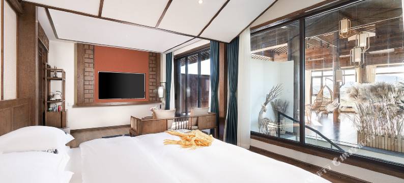 腾冲云喜丨温泉泡池·山野极景丨轻奢度假庭院图片