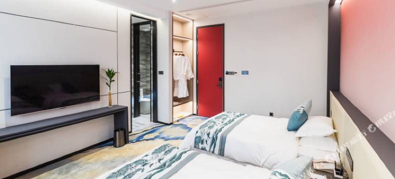 洛宁927美舍主题酒店图片