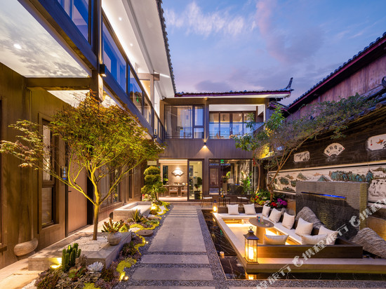 丽江悦己·度假庭院(古城忠义市场店)