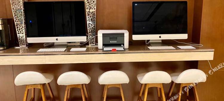 宿适轻奢酒店(上海南京西路地铁站店)图片