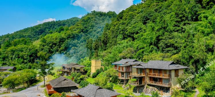 花筑·荔波小森林民宿(玄武山日出云海店)图片