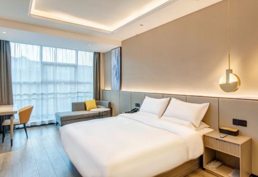 Starway Hotel (Yulin Shenmu Bus Station) Hotel Overview