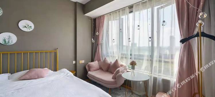 简爱影音酒店式公寓(宁波大学步行街店)图片