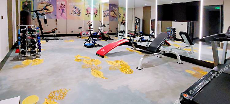 楚雄东宝酒店(楚雄南站店)图片