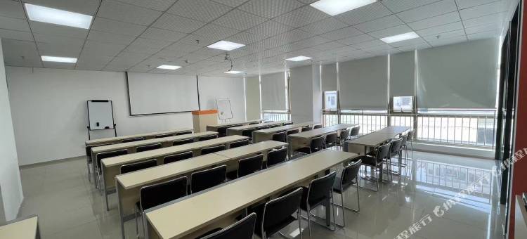 星芸酒店(中山沙溪星宝时代广场店)图片