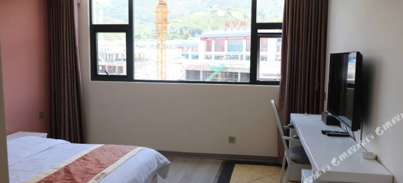 冕宁县泸沽品成大酒店图片