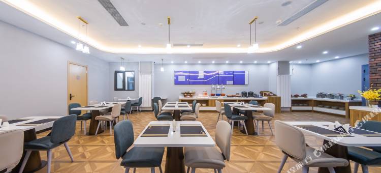 艺龙瑞云酒店(天水火车站商埠路步行街店)图片