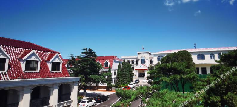 金海海景酒店(北戴河老虎石海上公园店)图片