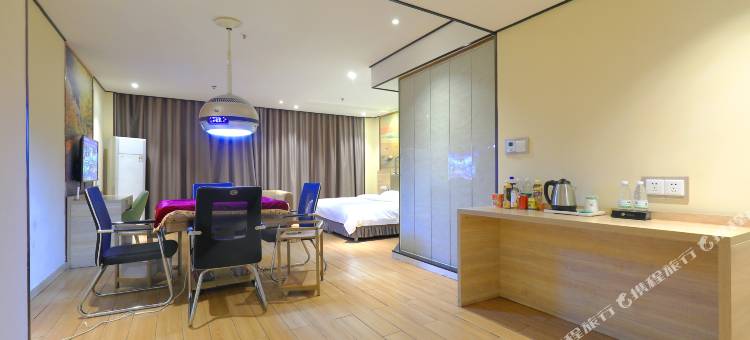 致馨栀子花开酒店(荆州中医院红星路店)图片