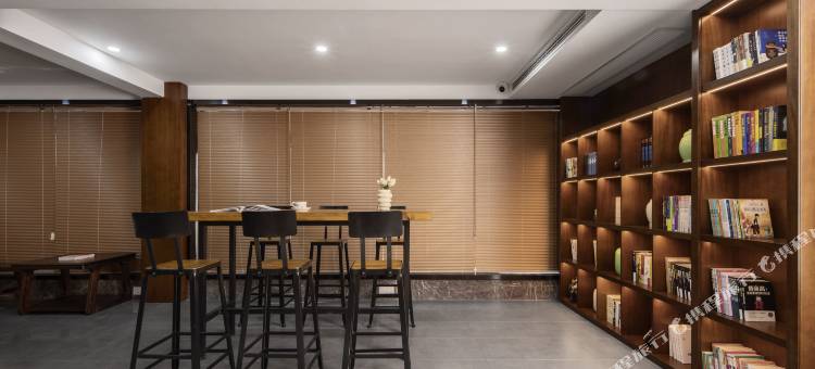 十九号公馆露台酒店(长沙IFS国金中心芙蓉广场地铁站店)图片