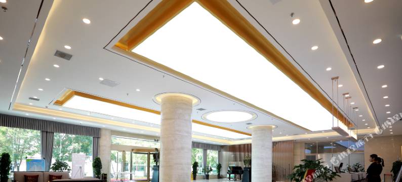 天辰大酒店(天水中心广场古城店)图片