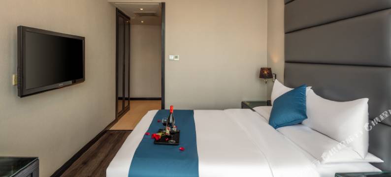 太原鑫上海滩酒店(亲贤街茂业天地店)图片